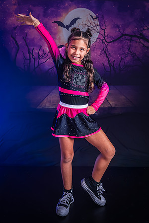 29-1_20251019-Dance-Station-Studios-Halloween-Photo-Shoot-0794