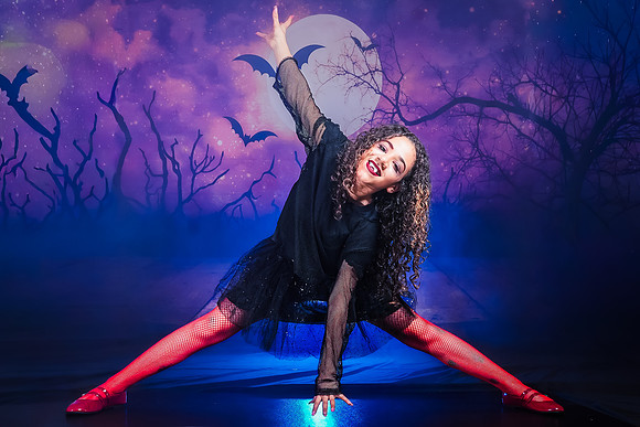 33-5_20251019-Dance-Station-Studios-Halloween-Photo-Shoot-1368