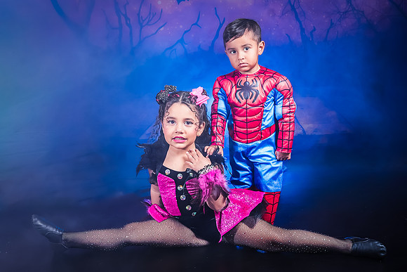32-8_20251019-Dance-Station-Studios-Halloween-Photo-Shoot-1439