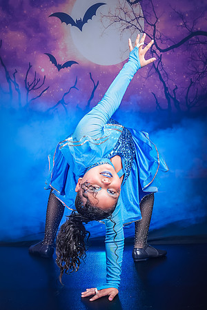 35-1_20251019-Dance-Station-Studios-Halloween-Photo-Shoot-1554