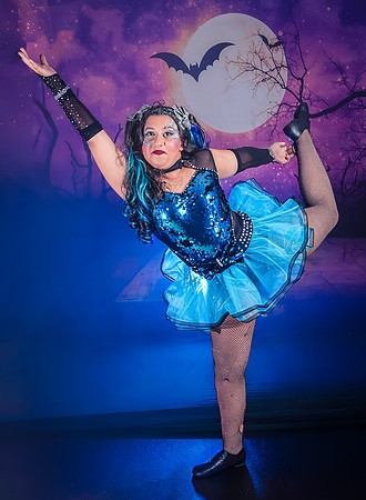 36-8_20251019-Dance-Station-Studios-Halloween-Photo-Shoot-1774