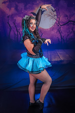 36-11_20251019-Dance-Station-Studios-Halloween-Photo-Shoot-1799