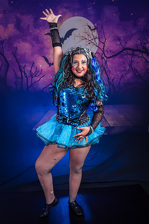 36-10_20251019-Dance-Station-Studios-Halloween-Photo-Shoot-1788