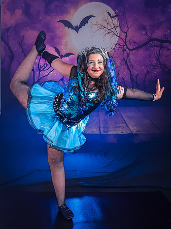 36-9_20251019-Dance-Station-Studios-Halloween-Photo-Shoot-1785