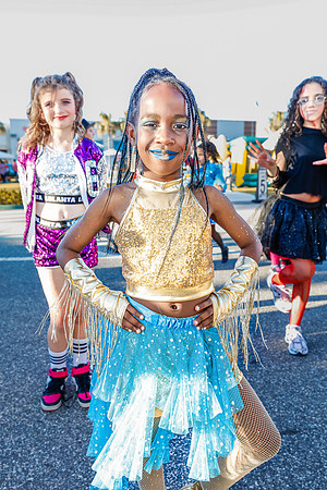 20251022-Dance-Studio-Station-Halloween-Performance-Sunsetwalk-1-4141
