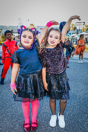 20251022-Dance-Studio-Station-Halloween-Performance-Sunsetwalk-1-4146-