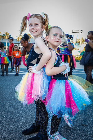 20251022-Dance-Studio-Station-Halloween-Performance-Sunsetwalk-1-4156