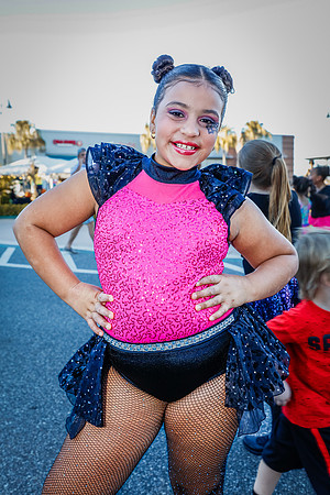 20251022-Dance-Studio-Station-Halloween-Performance-Sunsetwalk-1-4158