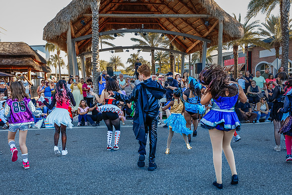 20251022-Dance-Studio-Station-Halloween-Performance-Sunsetwalk-1-4225