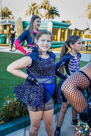 20251022-Dance-Studio-Station-Halloween-Performance-Sunsetwalk-1-4228J