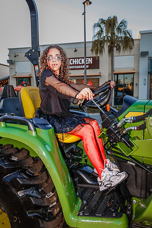20251022-Dance-Studio-Station-Halloween-Performance-Sunsetwalk-1-4246