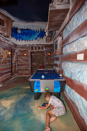 20220923-Reunion-Vacation-Home-5049m-gameroom