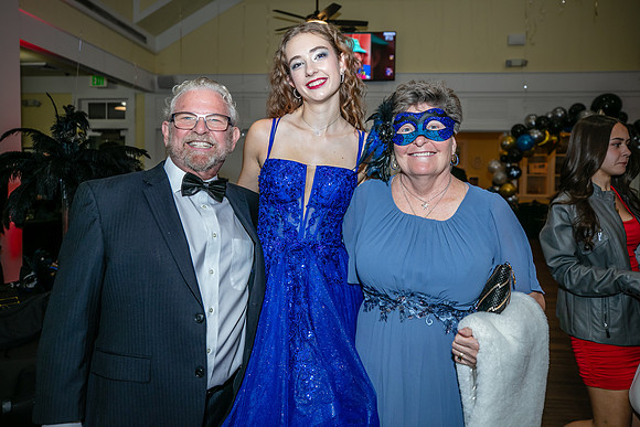 20251115-Riley-16th-Birthday-8156