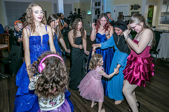 20251115-Riley-16th-Birthday-8305