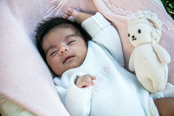 20251122-Ahmed-Ghadiyali-Newborn-Alara-8374