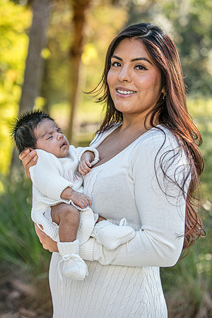 20251122-Ahmed-Ghadiyali-Newborn-Alara-8435