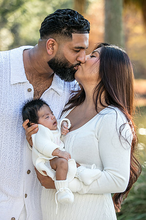 20251122-Ahmed-Ghadiyali-Newborn-Alara-8442