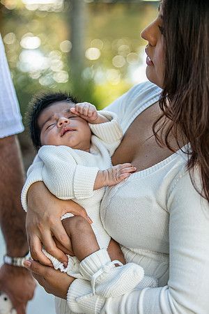 20251122-Ahmed-Ghadiyali-Newborn-Alara-8463