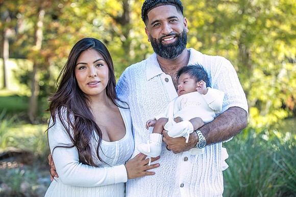 20251122-Ahmed-Ghadiyali-Newborn-Alara-8392