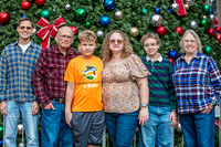 20251124-Beth-Burkard-Family-8759