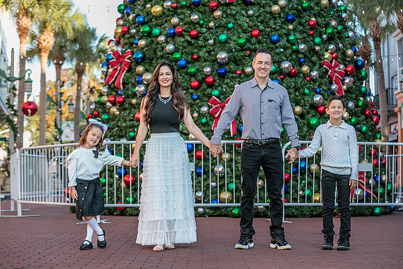 20251125-Jessica-Thielen-Family-8870-