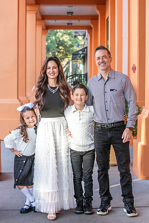 20251125-Jessica-Thielen-Family-8878
