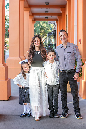 20251125-Jessica-Thielen-Family-8876