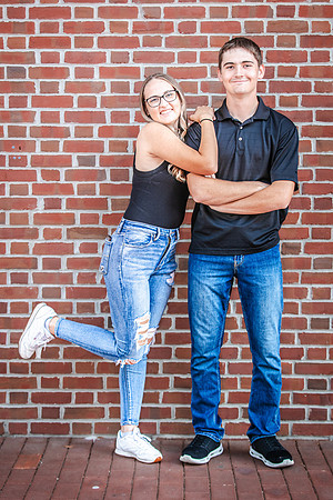 20250503-Senior-Session-Cal-Dar-9720