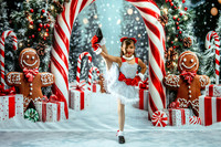 20251206-Dance-Station-Studios-Christmas-Portraits-2717