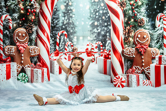 20251206-Dance-Station-Studios-Christmas-Portraits-2922-