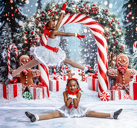 20251206-Dance-Station-Studios-Christmas-Portraits-3132-