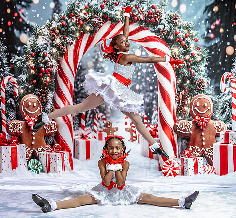20251206-Dance-Station-Studios-Christmas-Portraits-3138-