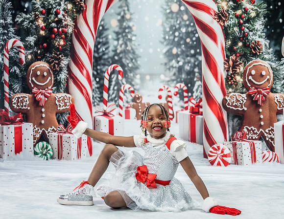 20251207-Dance-Station-Studios-Christmas-Portraits-3903