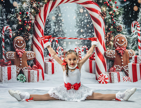 20251207-Dance-Station-Studios-Christmas-Portraits-3929