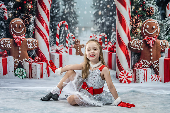 20251207-Dance-Station-Studios-Christmas-Portraits-4004