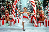 20251206-Dance-Station-Studios-Christmas-Portraits-2817