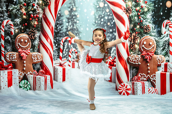 20251206-Dance-Station-Studios-Christmas-Portraits-2905