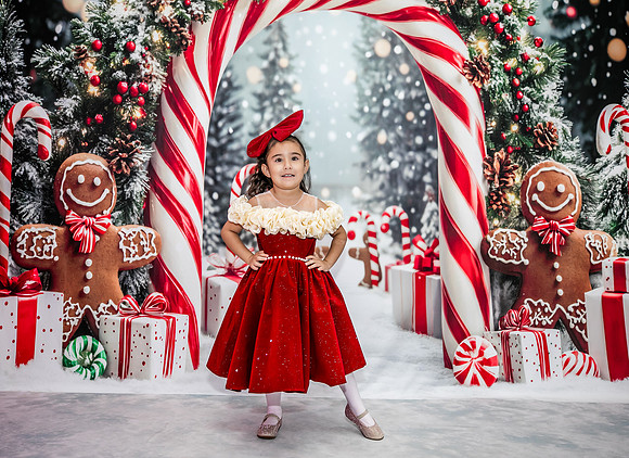 20251214-Dance-Station-Studios-Christmas-Portraits-1452