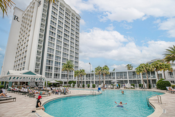 20250621-Renaissance-Orlando-Resort-Disney-Springs-3887-