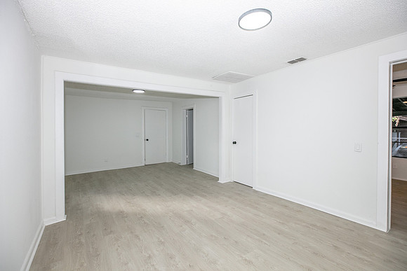 20260110-1041-Anderson-Ave-Lakeland-2325