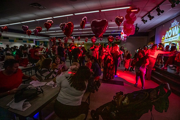 Valentines-Dance-Party-Fundraiser-IVES-2024-4549