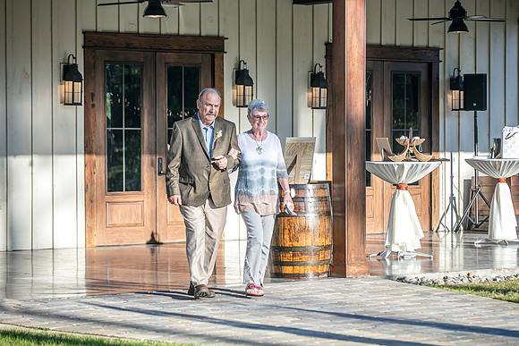 20251108-Lauren&Trey-Wedding-Granville-Farms-7042