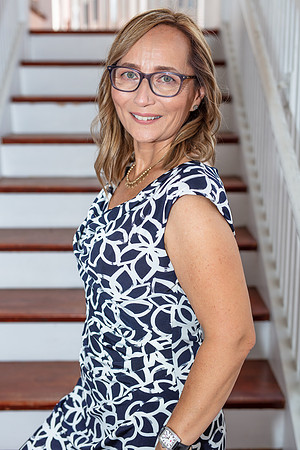 Maarit-Stigell-Headshot-2155