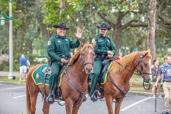 Celebration-Veterans-Day-Parade_2765