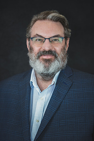 20260108-Headshoots-Arnovia-TPC-1862