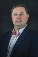 20260108-Headshoots-Arnovia-TPC-1868