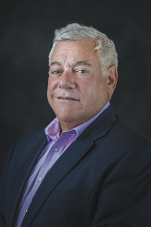 20260108-Headshoots-Arnovia-TPC-1878