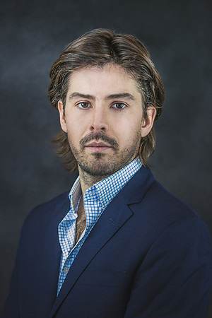 20260108-Headshoots-Arnovia-TPC-1906