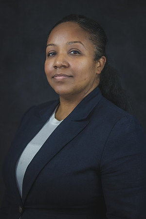 20260108-Headshoots-Arnovia-TPC-1935