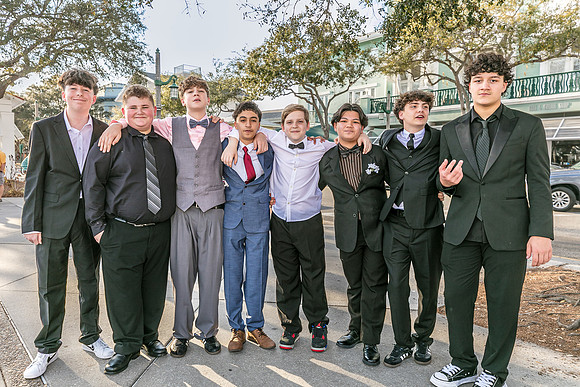 2026021-8th-Grade-Dance-2026-5416